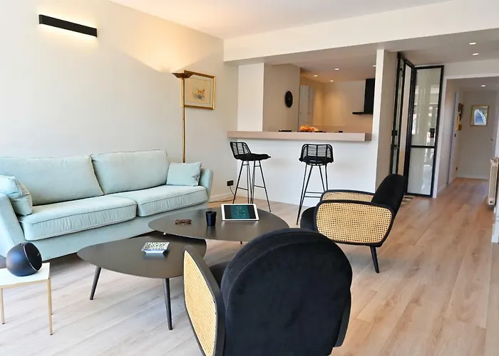 Promo Easy Cles- Superb Flat 300m From The Beach *