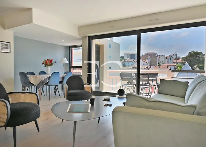 Promo Easy Cles- Superb Flat 300m From The Apartament